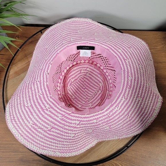 J. Crew Pink and cream oversized straw hat summer beach vacation Size M / L - Picture 10 of 16